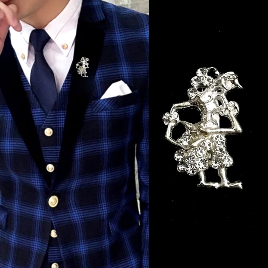 Metal Classic Silver Wayang Srikandi Pin Bros Jas Kameja Tuxedo Mens Pria