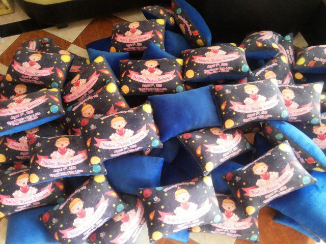 Souvenir Ulang Tahun Bantal Mini 25x35cm