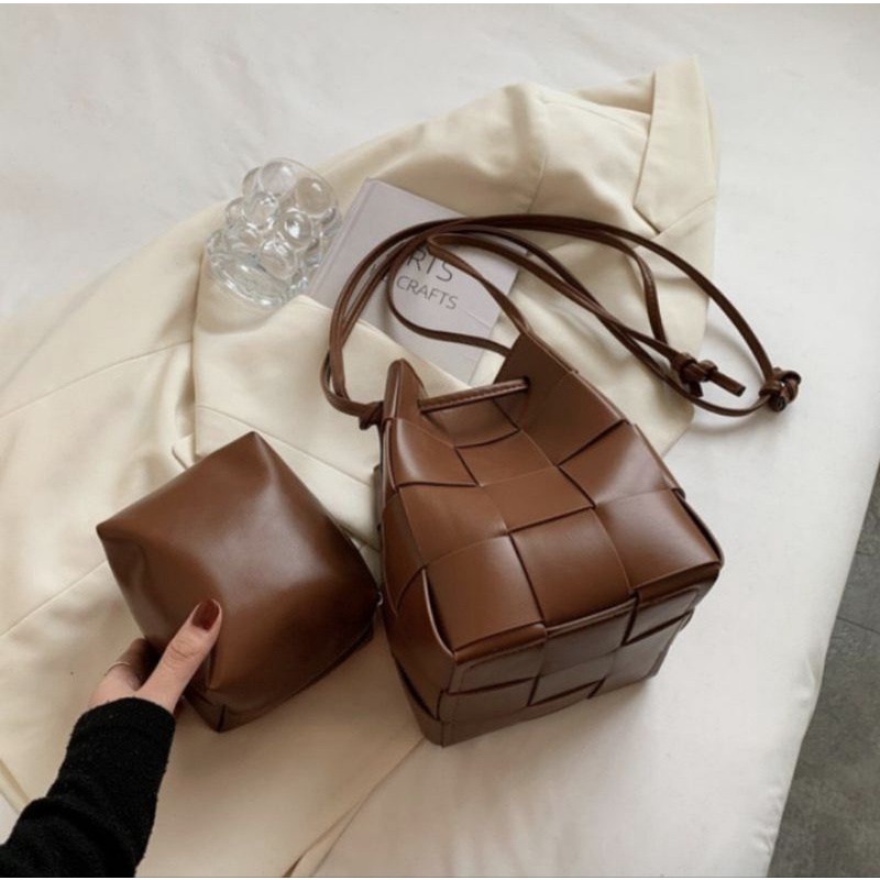 NAOMI - Sabrina Bag Import - Tas Sling Bag Long Strap - Shoulder Bag - Tas Handbag Formal Kerja Wanita Premium Kulit Lembut Harian Daily Sintetis Kekinian PU Sintetis Elegant - tas naomi - naomi bag - women bag