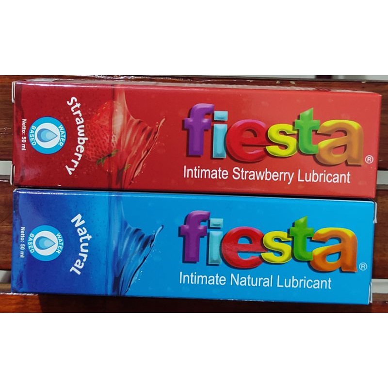 Fiesta Intimate Strawberry Lubricant / Pelumas Gel