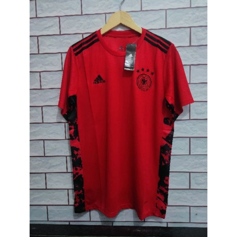 Jersey jerman GK merah logo hitam official 2020