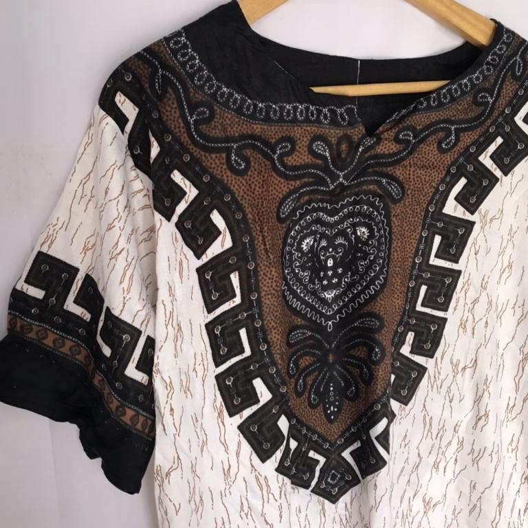 LBP.26Au22e ‑ KAOS BALI BAJU UJE BATIK PRIA