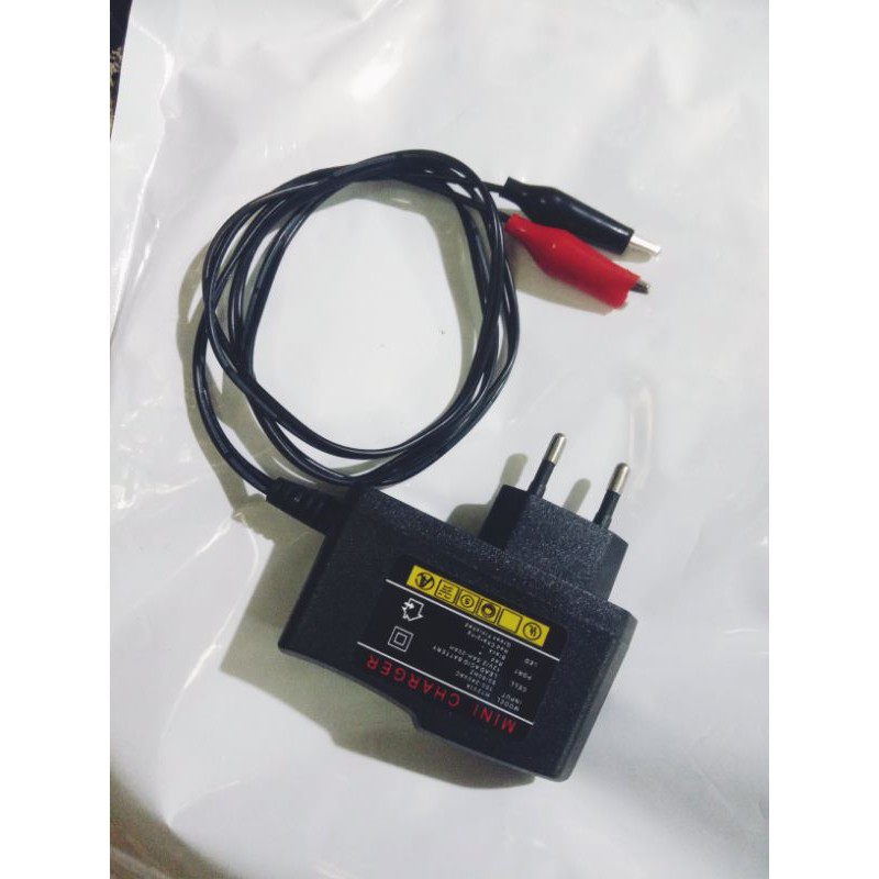 Adaptor - adaptor tes lampu LED