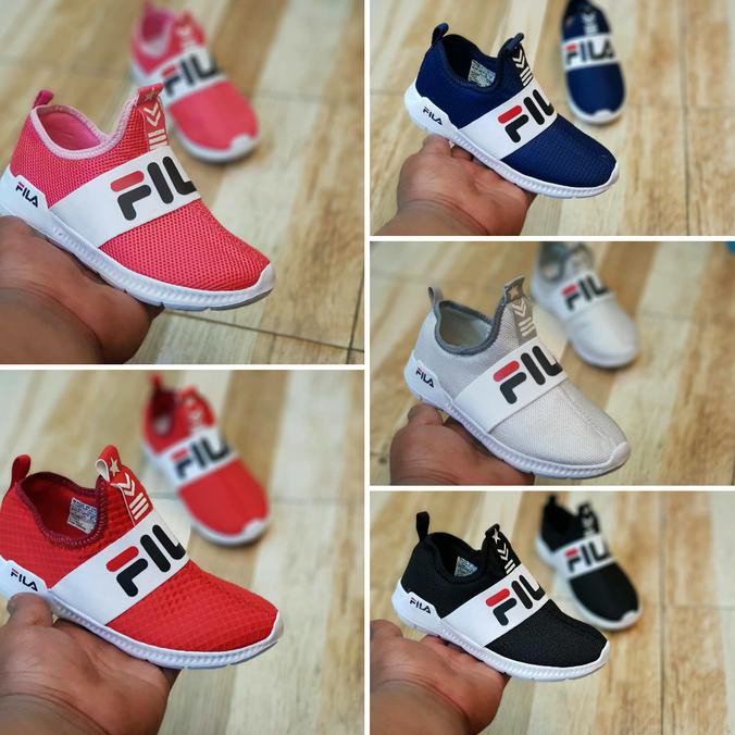 SEPATU ANAK FILA SLIP ON /MURAH/KECE/SANTAI/SEKOLAH/BERQUALITAS