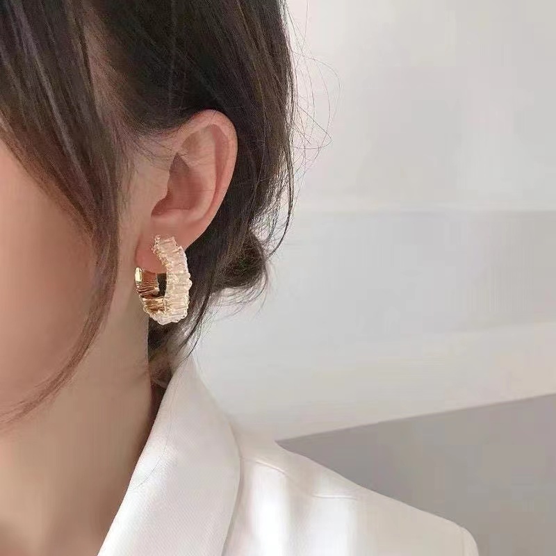 Anting Stud Enamel Bentuk C Aksen Mutiara Gaya Korea Untuk Wanita