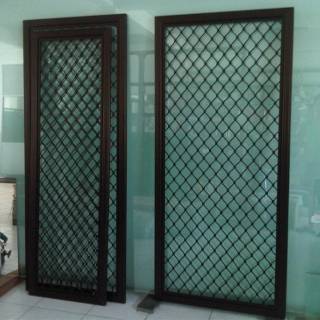 Pintu EXPANDA  Kawat  nyamuk EXPANDA  ALUMUNIUM 90 x 200 