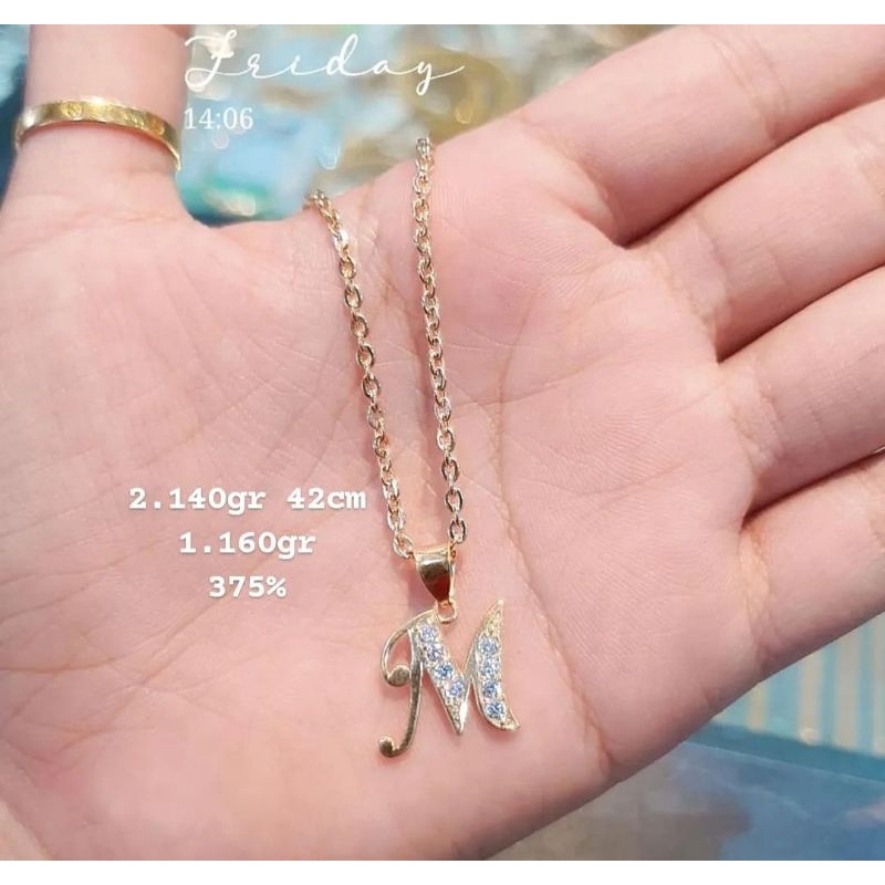 kalung dan liontin huruf M emas asli kadar 375%