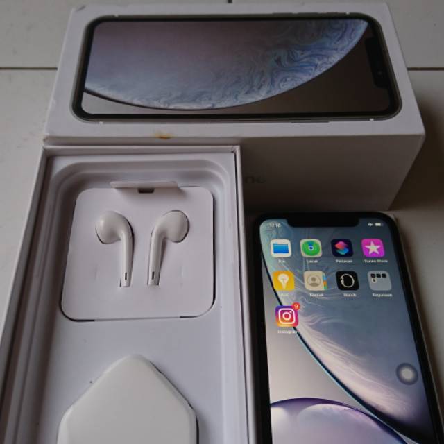 iPhone XR 64 GB | Shopee Indonesia