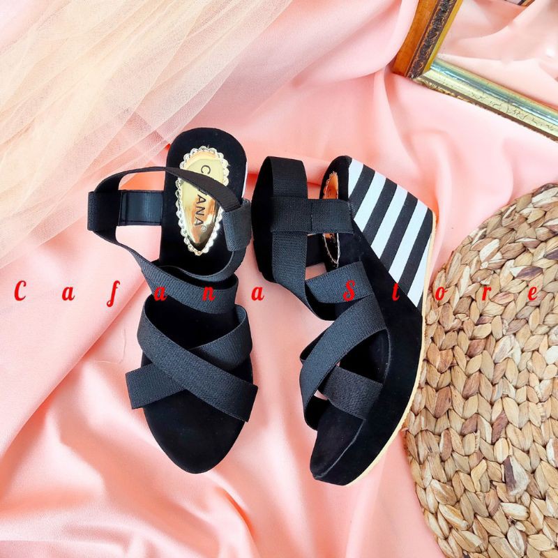 Terbari Wedges Wanita Motif Zebra