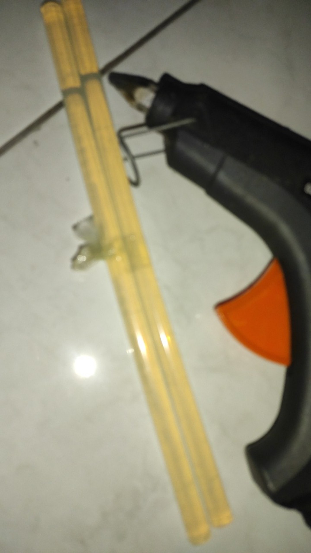 Lem Lilin / Lem Bakar / Lem Tembak / Glue Gun Stick Besar