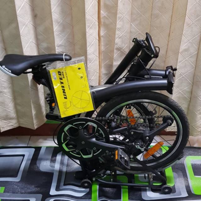 SEPEDA LIPAT TRIFOLD 3S BNIB BLACK