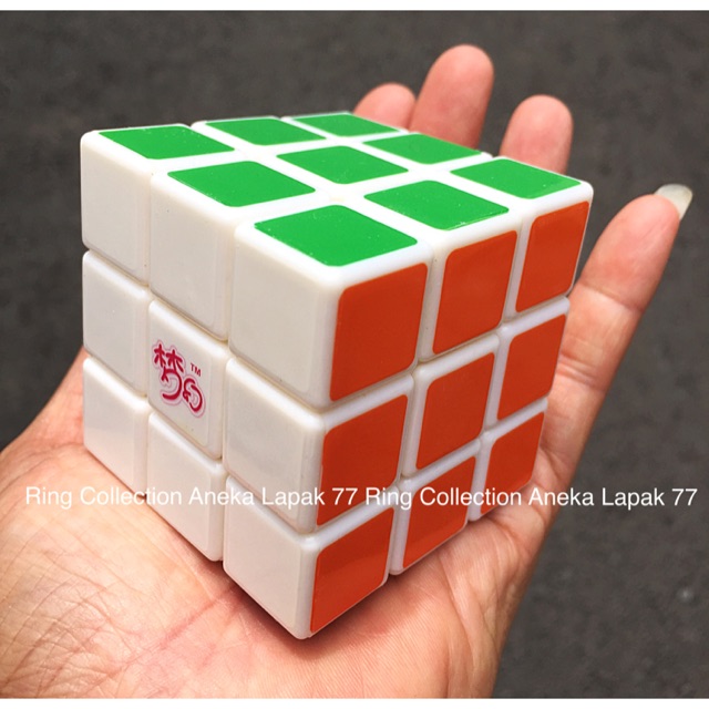 Rubik 3x3 / mainan edukasi