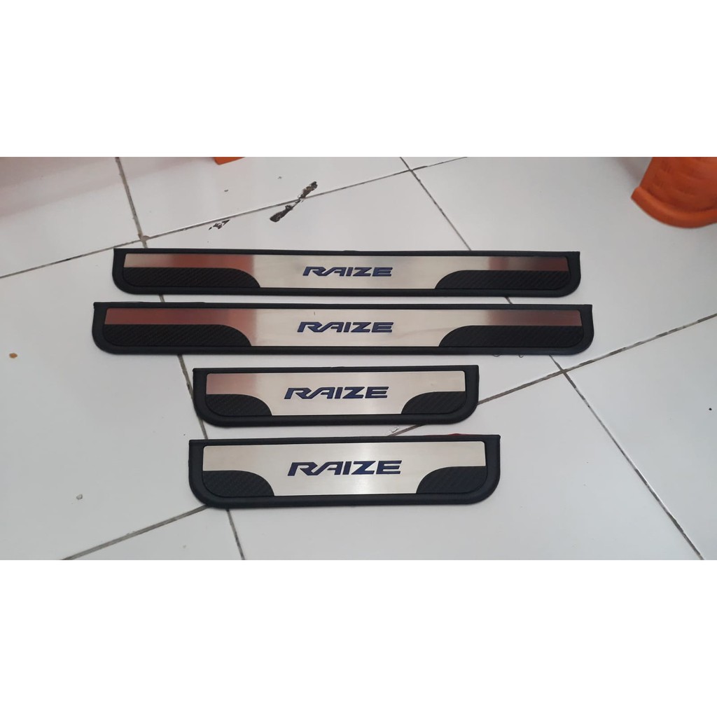 sillplate samping toyota raize