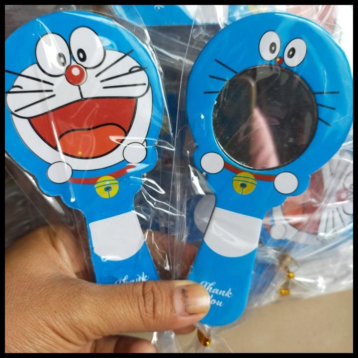 Souvenir Pernikahan Kaca Cermin Karakter Doraemon Isi 100 Pcs