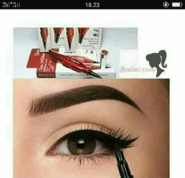 Eyeliner daun waterproof