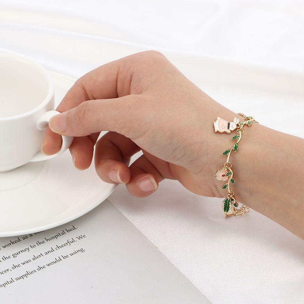 Lily Hewan Gelang Hadiah Fashion Bunga Perhiasan Aksesoris Kelinci Manis Pesona Gelang