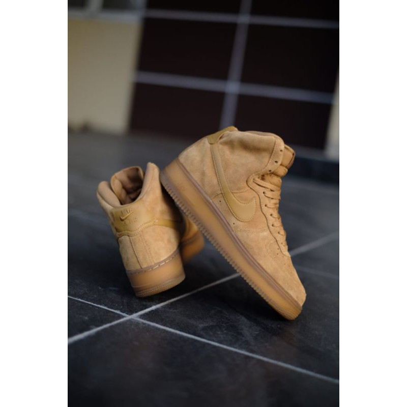 Nike Air Force 1 high LV8 Brown suede sol gum