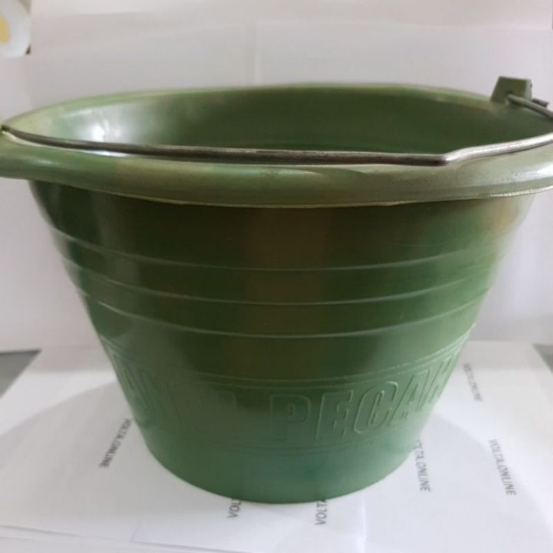 Ember cor tiga roda asli