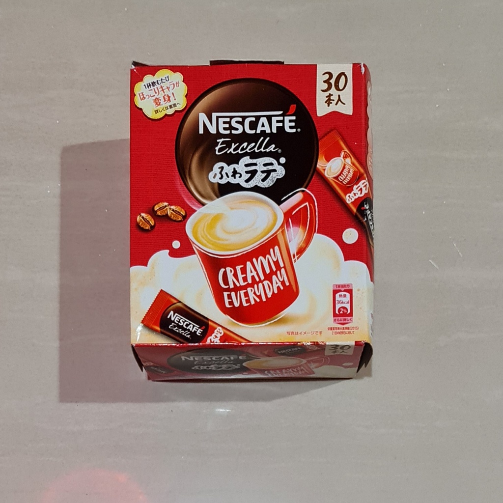 Kopi Nescafe Excella Fluffy Fuwa Latte Instant Coffee 30 x 7,4 Gram