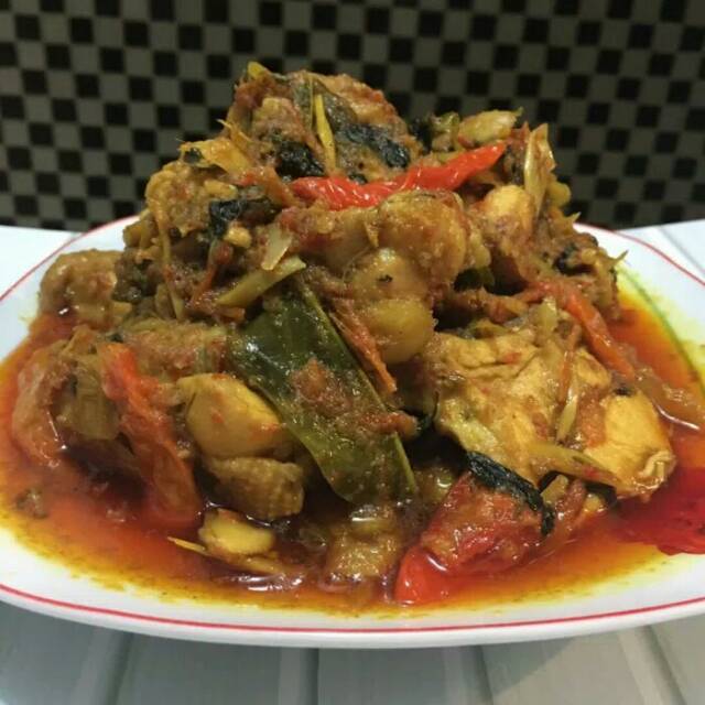

Ayam Woku Mak Inang 1 Ekor
