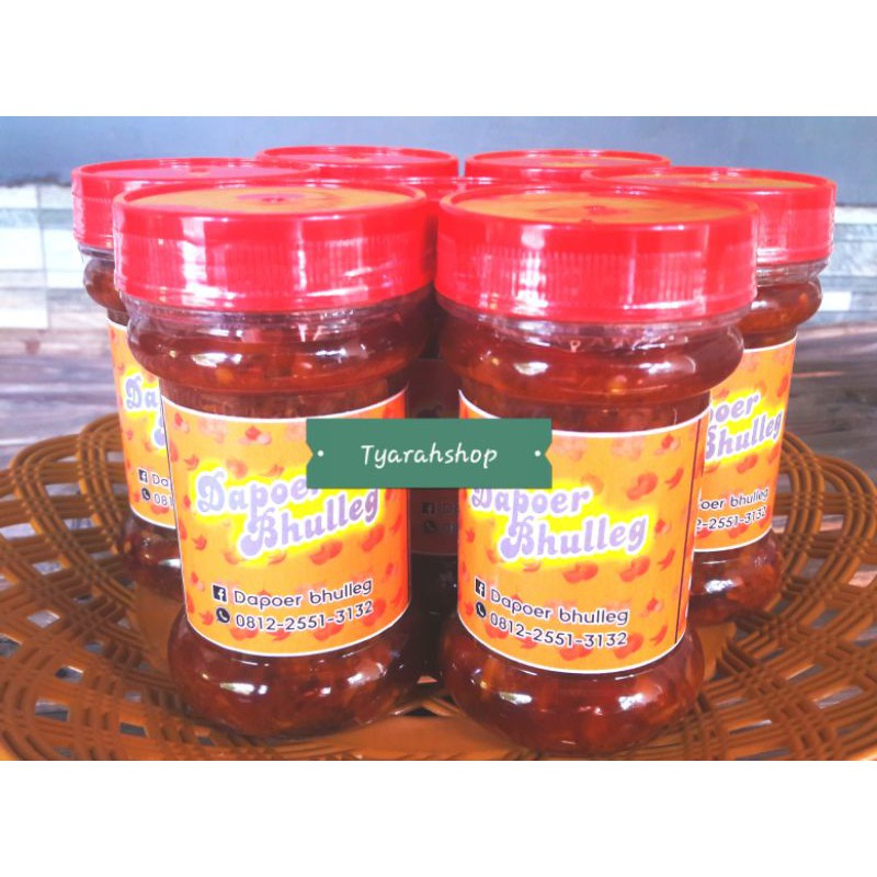 

Sambal bawang "DAPOER BHULLEG