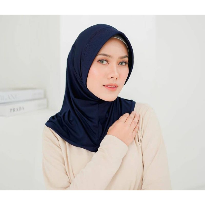 HIJAB BERGO SPORT/ HIJAB SPORTY KEKINIAN/ HIJAB INSTAN / HIJAB SPORTY INSTAN BISA COD-NAVY