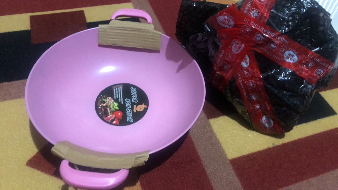 Wajan Enamel Anti Lengket Wajan Masak Serbaguna Mudah Di Bersihkan