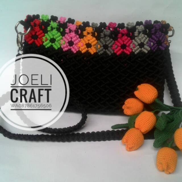 Tas slempang tali kur hitam