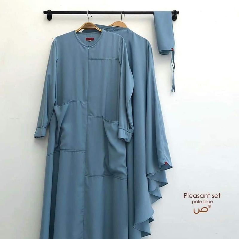 PRELOVED SHAFA JILBAB SET (new)