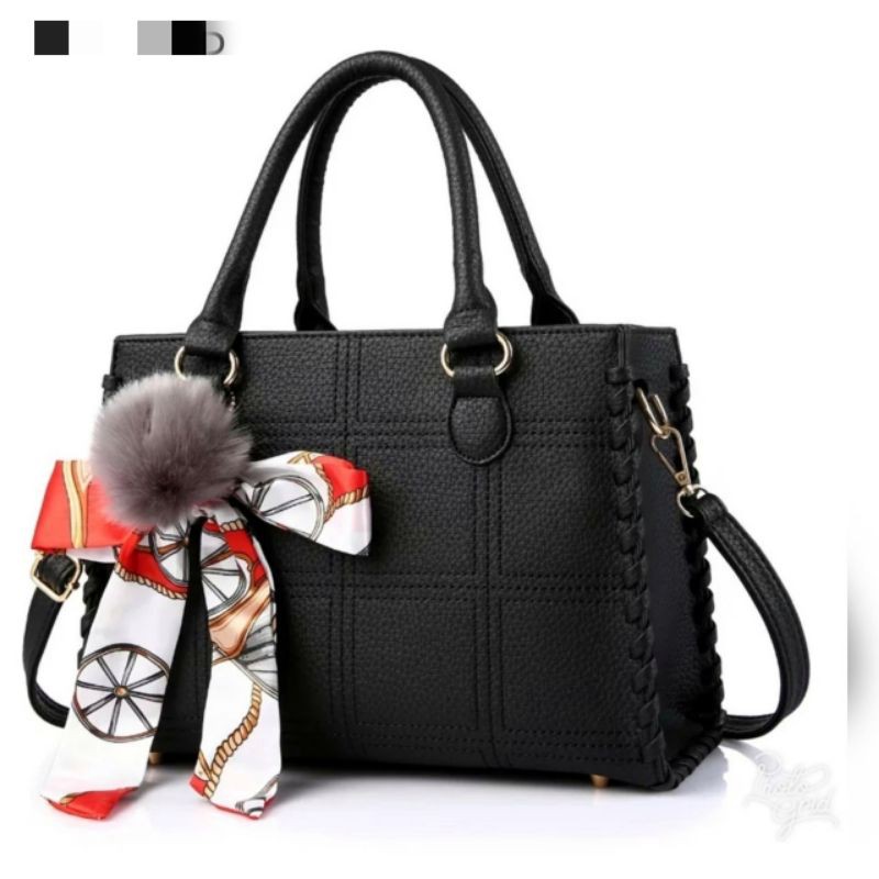 tas selempang wanita model terbaru 2021, brended dan terkece