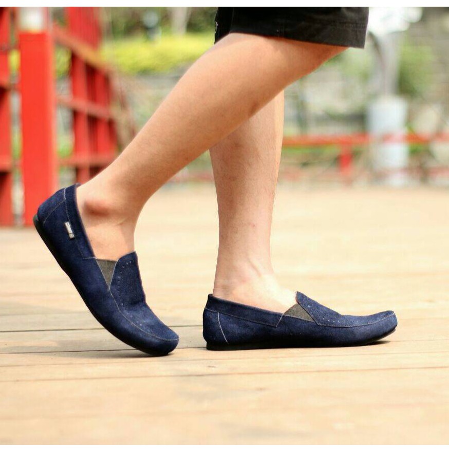 Sepatu Slip On Pria Keren N-022 Sepatu Casual Pria Terbaru Cocok Untuk Santai Kuliah Kerja