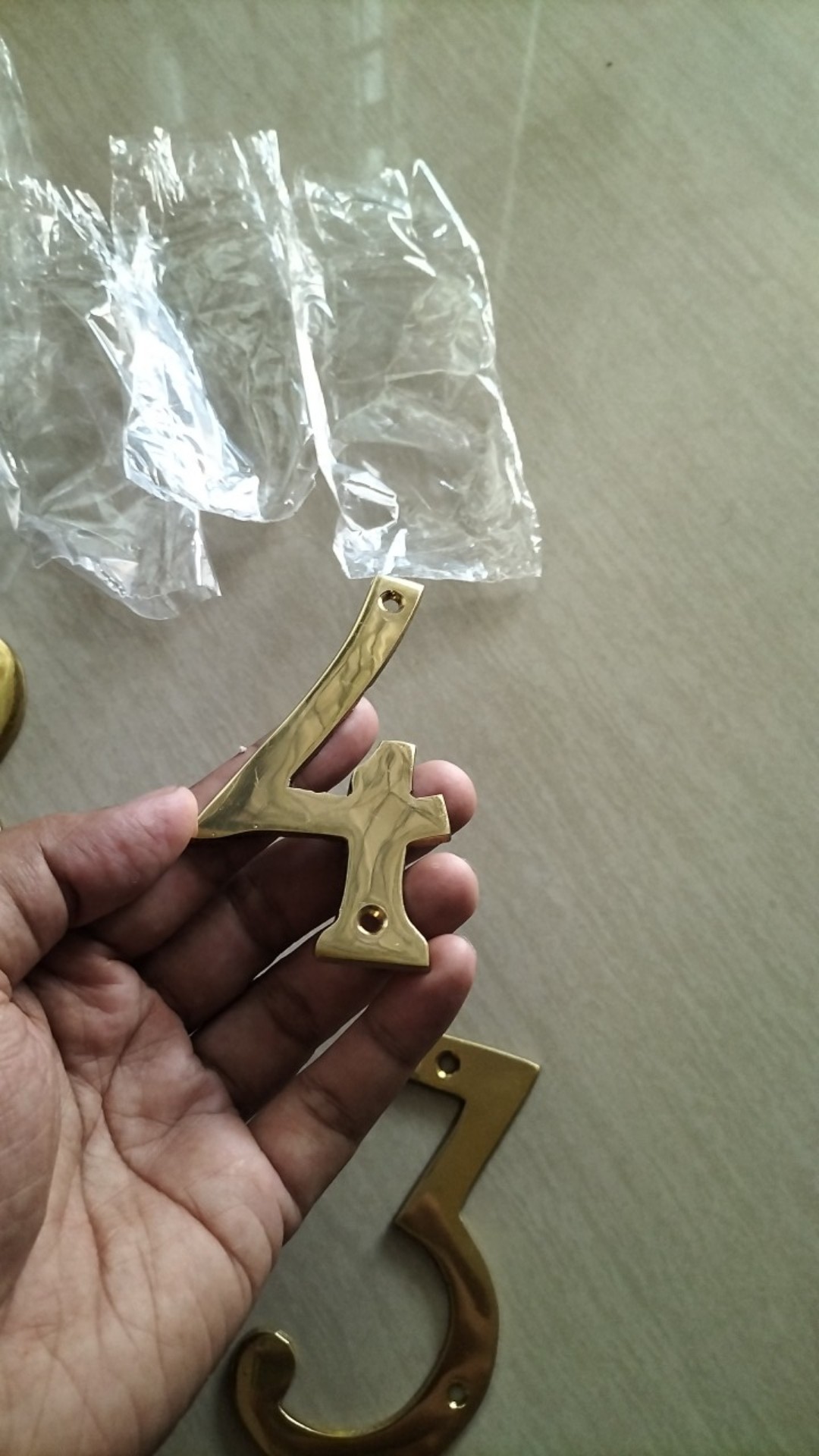 Huruf Angka Nomer Rumah Kuningan Tinggi 10 Cm Angka Nomor  4