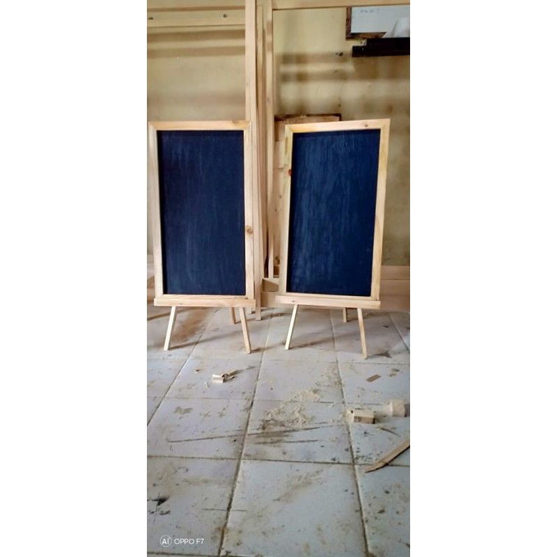 

tripod/papan menu/papan tulis kapur