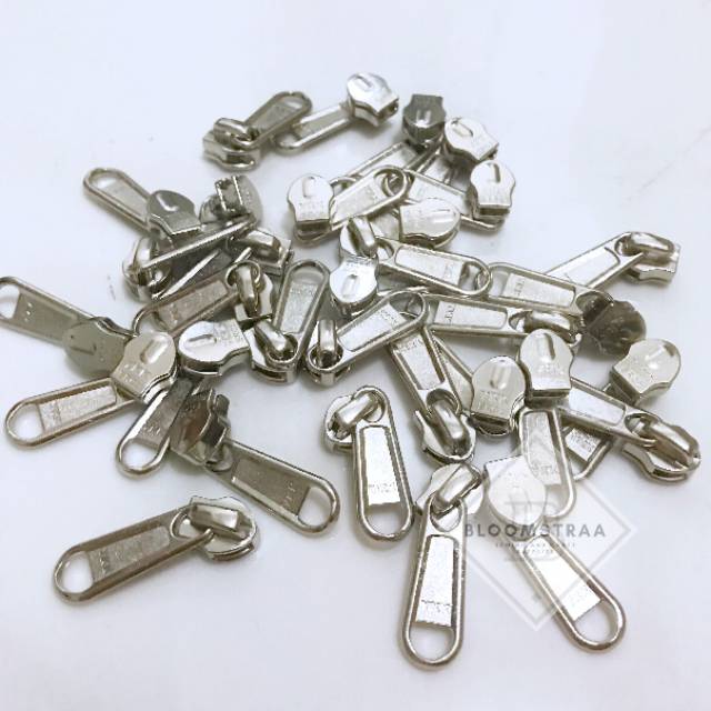 Kepala Seleting YKK 05 RC DFL Head Zipper Puller Resleting