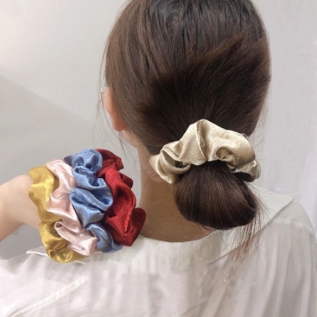 PREMIUM SCRUNCHIE SATIN - Bahan Satin Sutra Lembut Polos - Ikat Rambut Cepol Wanita Korea