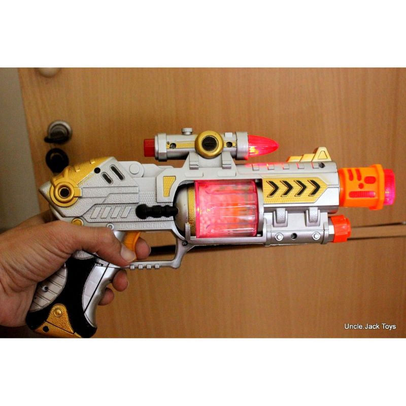 Mainan anak laki-laki pistol laser gun nyala dan bersuara