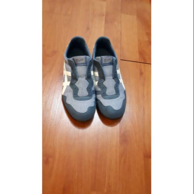 Asics Japan Onitsuka Tiger Serrano Slip On Pigeon X cream