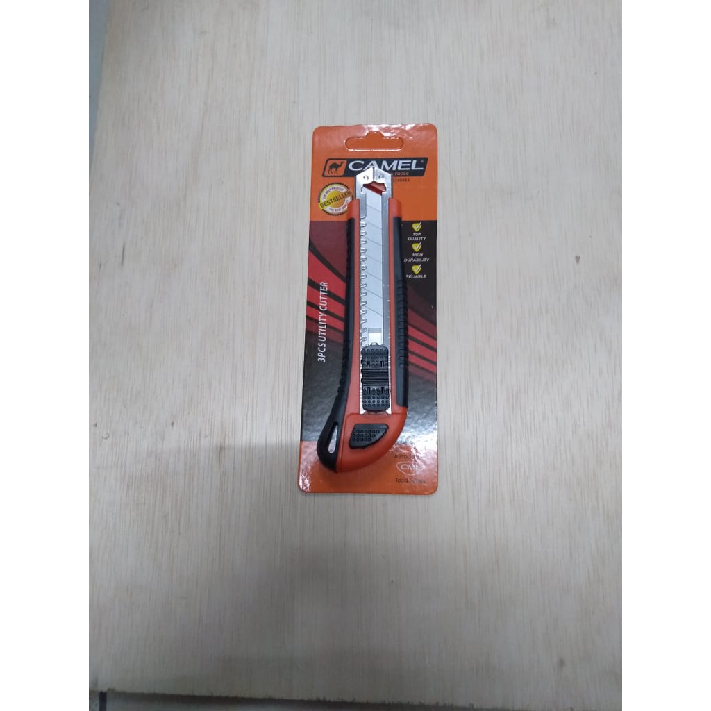

Pisau Cutter Kater