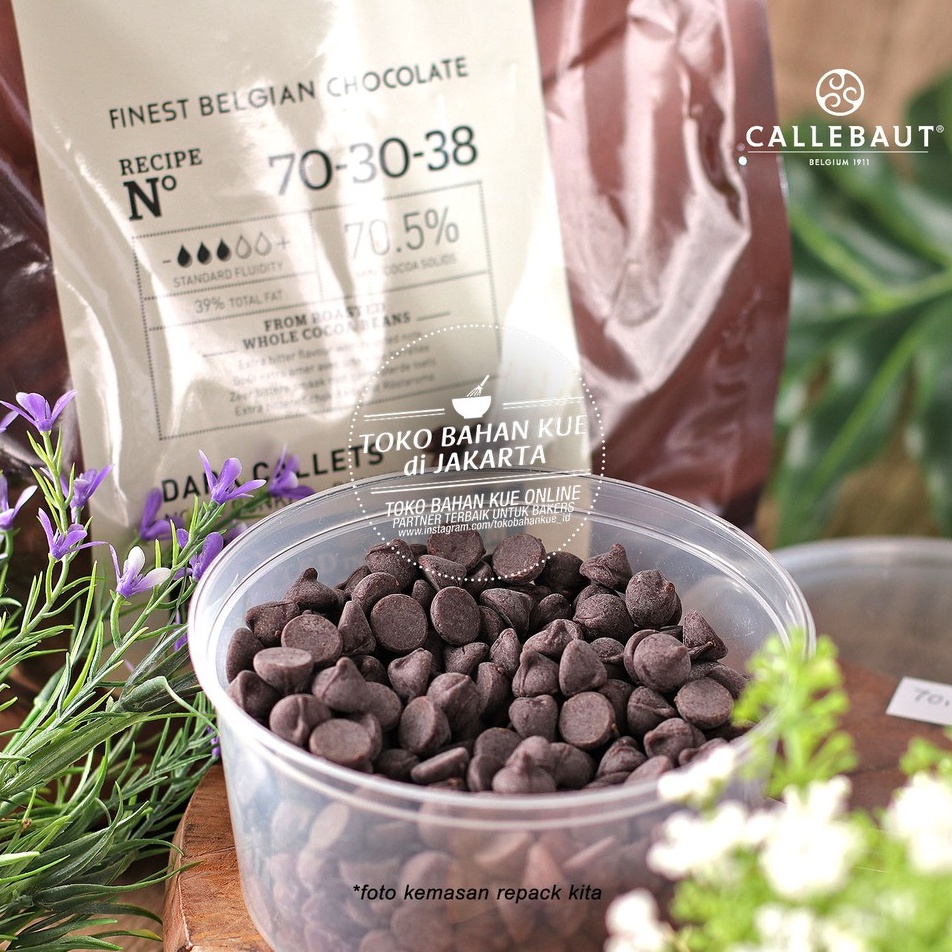 

Callebaut Noir 70,5% 500gr Dark Chocolate Couverture 7030 Cokelat Pahit Coklat Baking Coin
