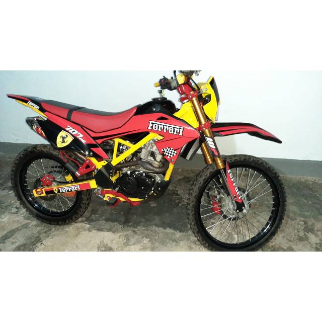 DTX DECAL KUALITAS TERBAIK Stiker Striping Naik Ferarri Rasa KLX BF 707