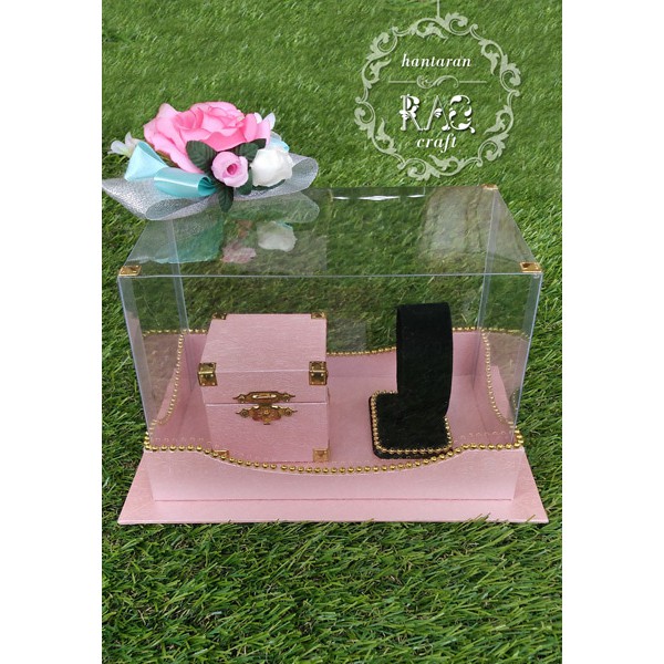 Kotak cincin gelang seserahan