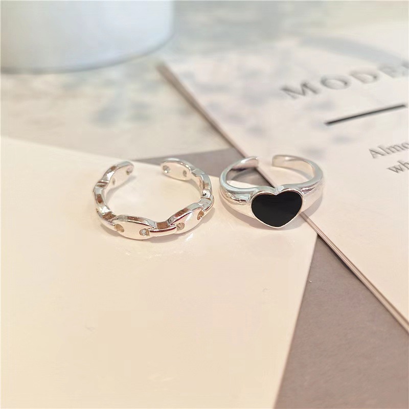 COD✨2 Pcs Cincin Korea Silver Gaya Cinta Hitam Aesthetic Ring Pria Keren Untuk Wanita Aksesori Fashion