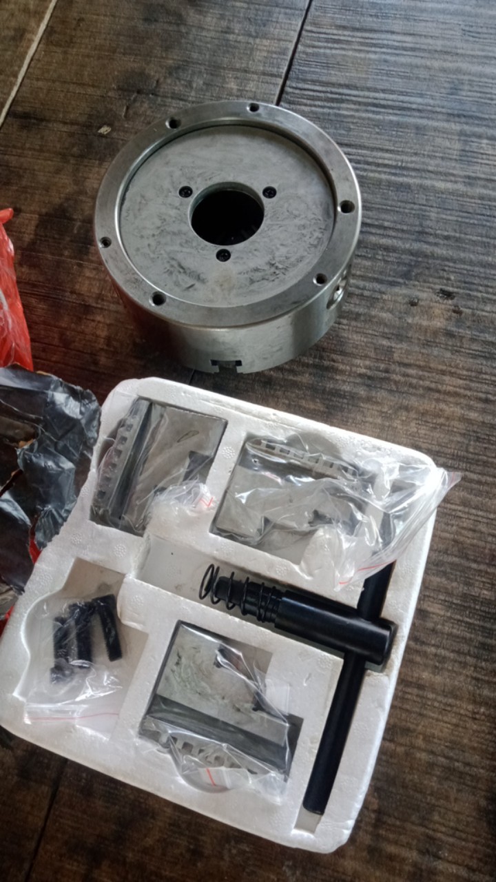 Chuck Bubut 6inch 3jaw Claw San Ou Kaki 3 Otomatis K11-160