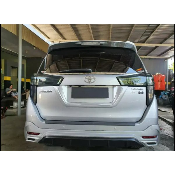 bodykit innova Reborn toyota innova reborn bodykit kijang innova reborn fox Aksesoris Eksterior Mobi