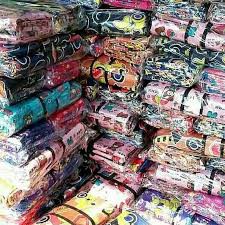 Tikar Lipat Bisa Pilih Motif 200 x 150cm Microsatin Tikar Lipat Piknik