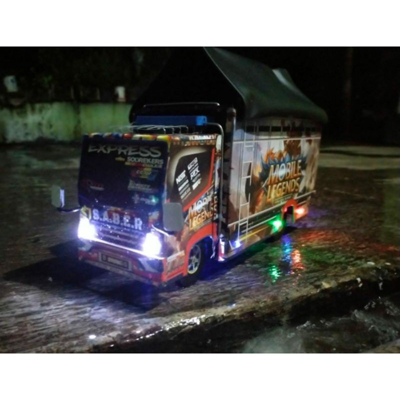 Miniatur Truk Oleng Miniatur truk Giga  jumbo Free fire  Mobile Legend Lampu Terpal Murah Roda Kayu