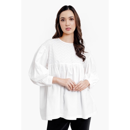 Benang Jarum x Buttonscarves Alaia Blouse Black White New