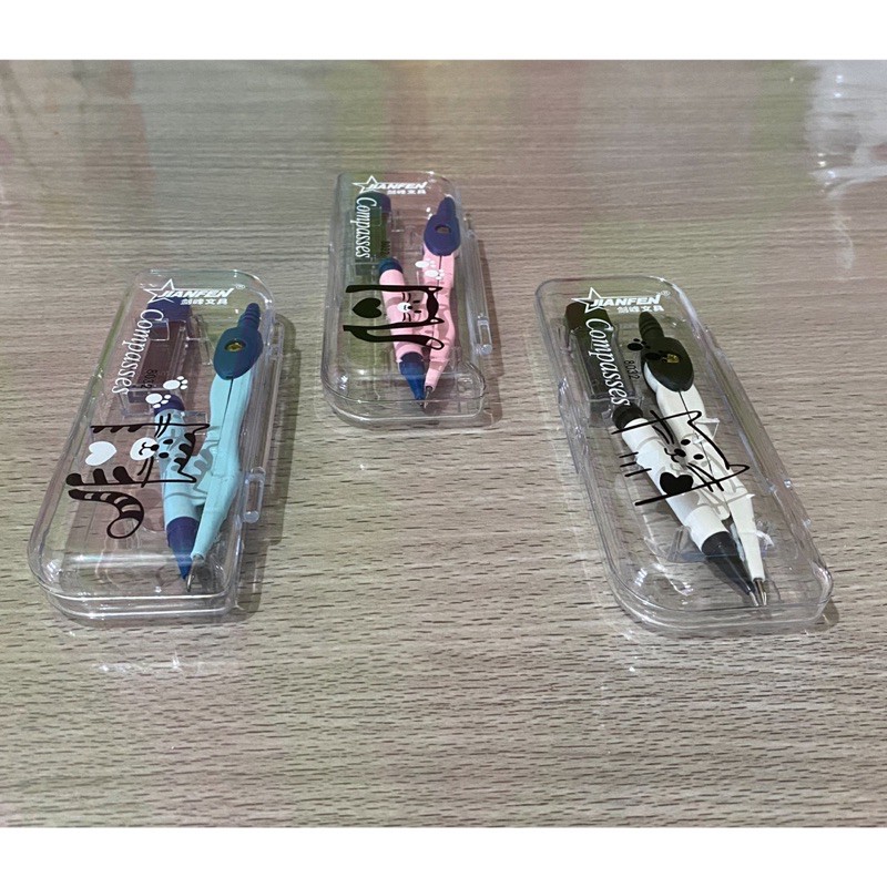 

Jangka box set compas motif cat / math set motif kucing