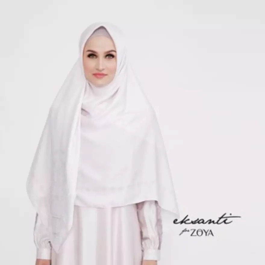 KERUDUNG HIJAB SEGI EMPAT JUMBO AGNIMAYA SCARF ZOYA