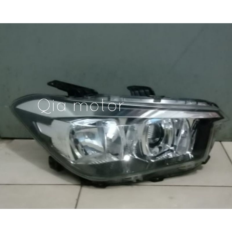 Headlamp wuling confero S